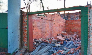 Демонтаж гаражей в Морозовске, цена от 1745 руб. – услуги под ключ от 2Землекопа-Мрз